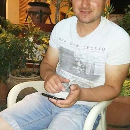 adrianiordache chico soltero en 