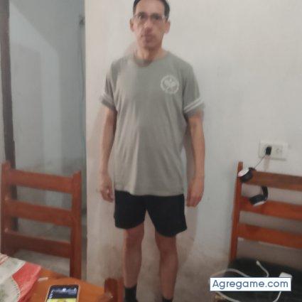 albertohugo80616 chico separado en Corrientes