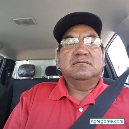 Gualo01 chico viudo en Sangolquí