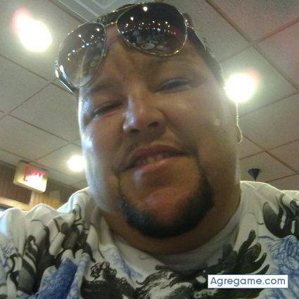 bounchez35 chico separado en 