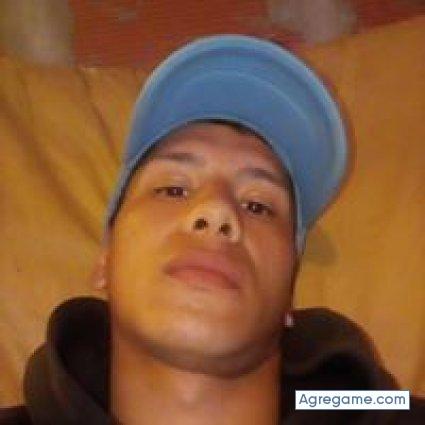 joniartines chico soltero en Ensenada Berisso