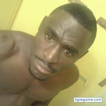 LakersYo chico soltero en Long Beach