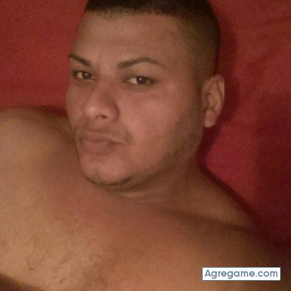 Kenyherrera198825 chico soltero en Tela