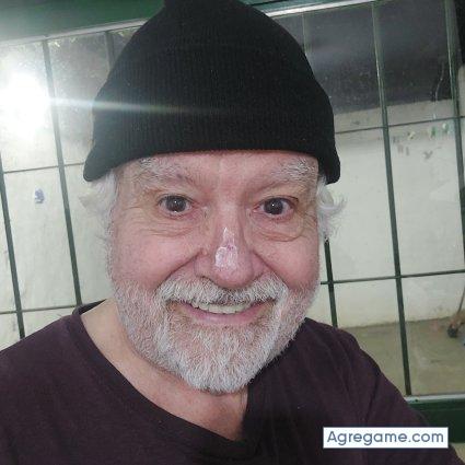 GusEmi chico divorciado en Puerto San Martín