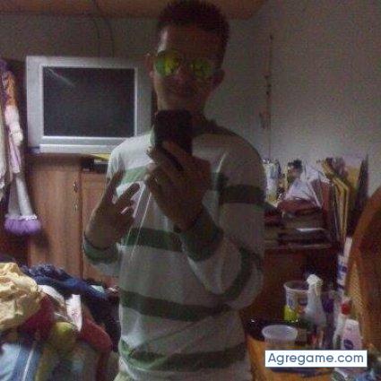 Darwinjose27 chico soltero en San Félix