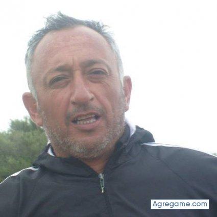 ELTURKOSL chico soltero en Piedra Del águila