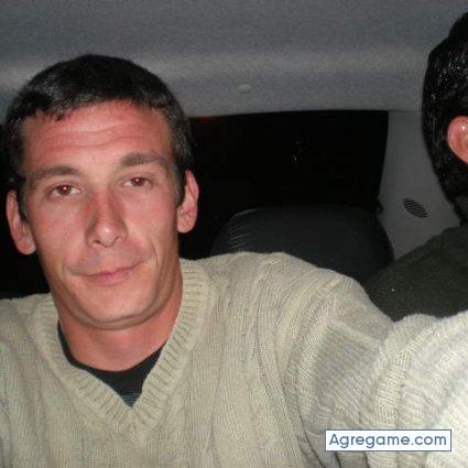 pablocavinceta chico soltero en Carlos Tejedor