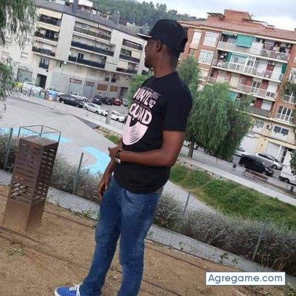 Saffa chico soltero en Almazan