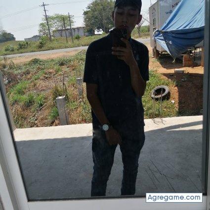 Fabio12342 chico soltero en Tres Valles