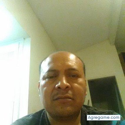 Orober chico soltero en Anaheim