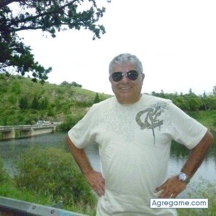 ANGELITEN chico casado en Villa Luzuriaga