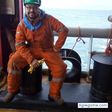 Gustavo3043 chico soltero en Comodoro Rivadavia