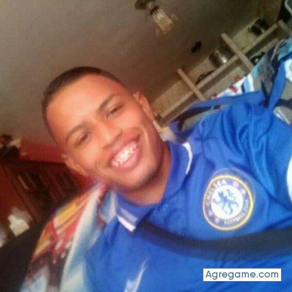 bboyfosco14 chico soltero en Bucaramanga