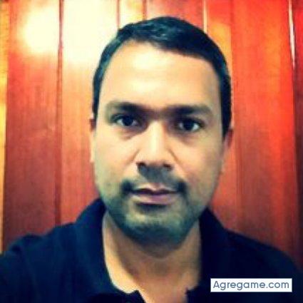 MarcosDPizarro chico soltero en Panamá