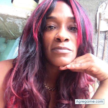 Rosannia chica soltera en Cayo Santa Maria