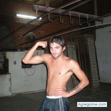 juangerardo22 chico soltero en Catriló