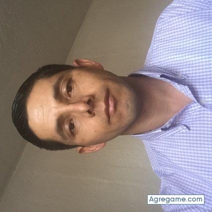 Monitomois chico soltero en Macul