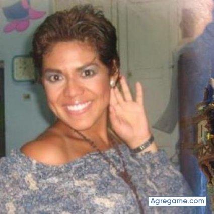 Anaulis chica soltera en Lima