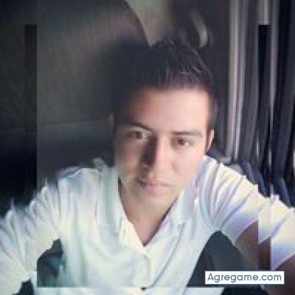 f-rnandithovasquez chico soltero en Turín