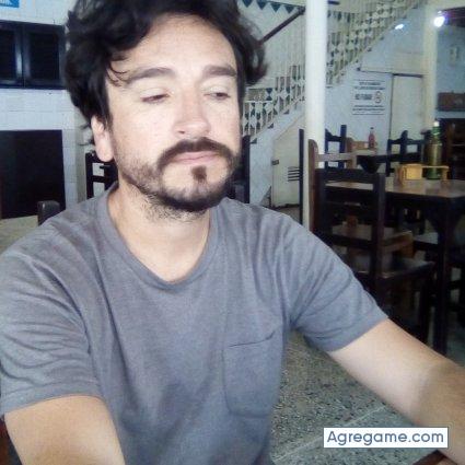 Alepintor chico soltero en Caracas