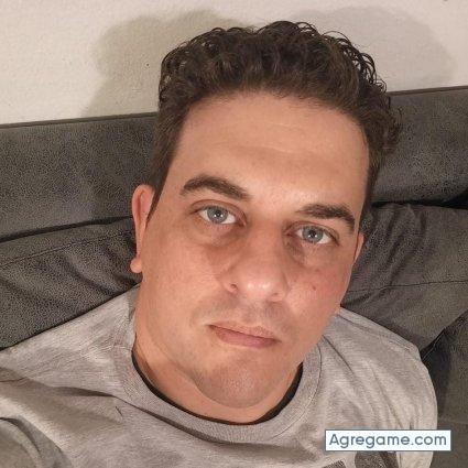 Viento4 chico soltero en Ucacha