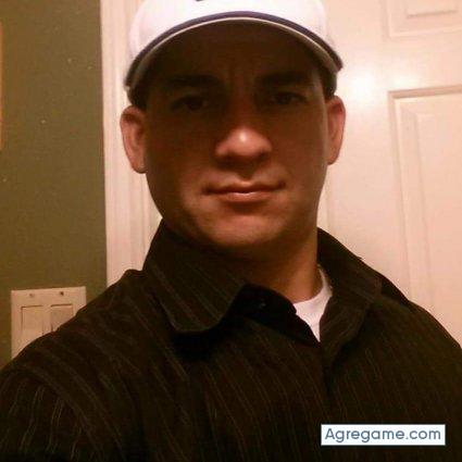 WuiliBoy chico soltero en Canoga Park