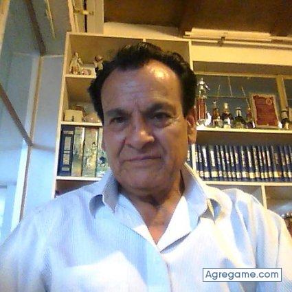 Robertojab chico soltero en San Isidro