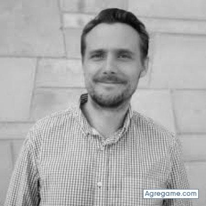 milos5 chico separado en General Fernández Oro