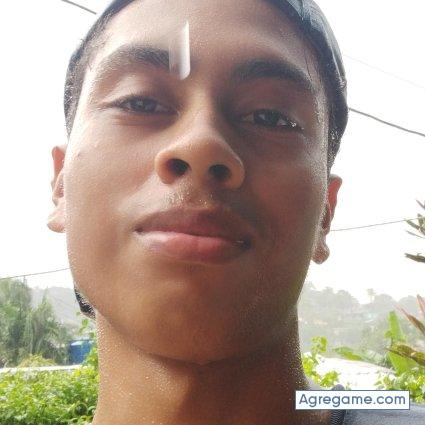 Elhes chico soltero en Las Lajas