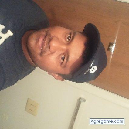 Moreglez chico soltero en North Hills