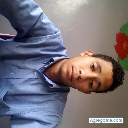 hectorcastillo1368 chico soltero en La Esperanza