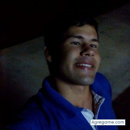 guillermomemo3160 chico soltero en Villa Elisa