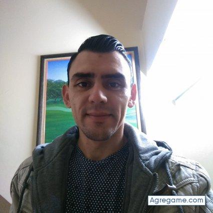 JPRV24 chico soltero en Cartago