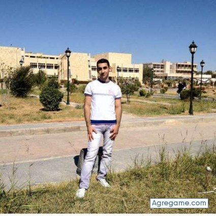 Nourdarwich chico soltero en 