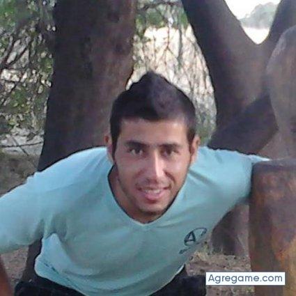 eleonel chico soltero en City Bell