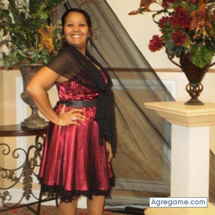 YOYA chica soltera en Palm Beach