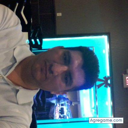 Juanj1 chico soltero en Santa Bárbara