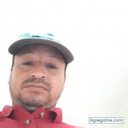 Gordolucho chico divorciado en Calderón