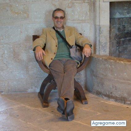 Pepeluisaall chico separado en Ramales De La Victoria