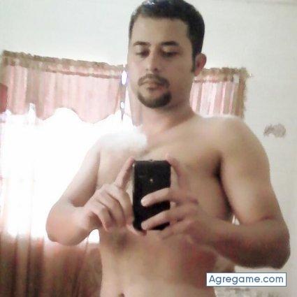 jos2779 chico soltero en San Salvador