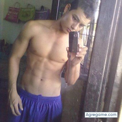 Armandotuyito chico soltero en Higuera La Real