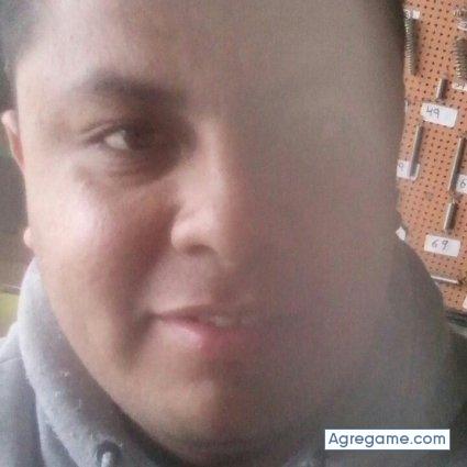 eskaso chico soltero en San Buenaventura