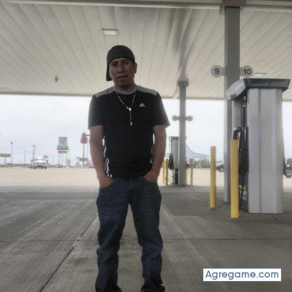 Yellow80 chico soltero en Kansas City