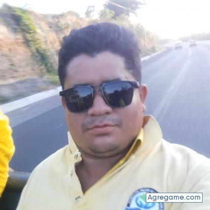 Tj1986 chico soltero en Ateos