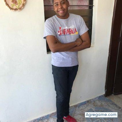 manuel_diaz chico soltero en Los Mameyes