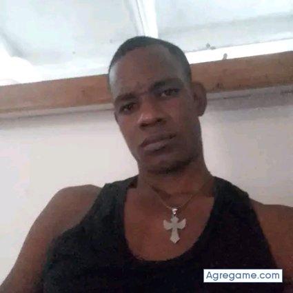 J1c2s3n chico soltero en Medellín