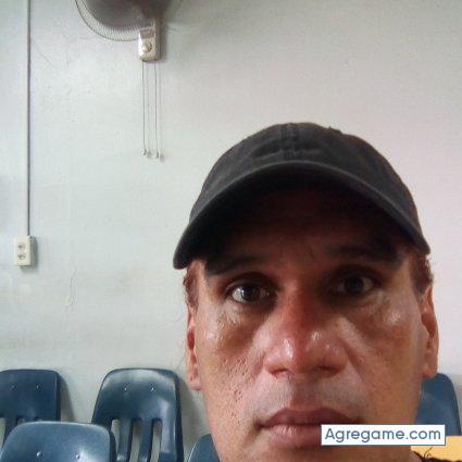 Josh1977 chico soltero en Colón