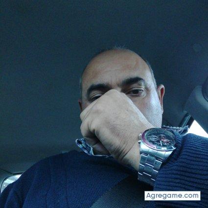 Santiagoamidocordal chico soltero en Isla Mayor