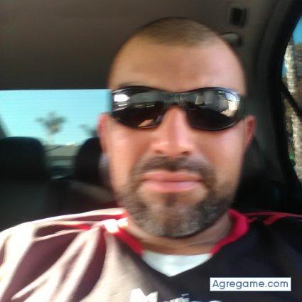 El_feo123 chico soltero en Pawtucket