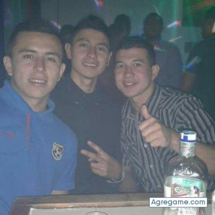 jarvymunoz chico soltero en Astrea